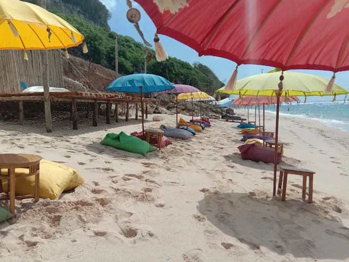 The Warung Beach Club