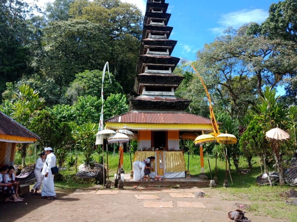 Lake Tamblingan