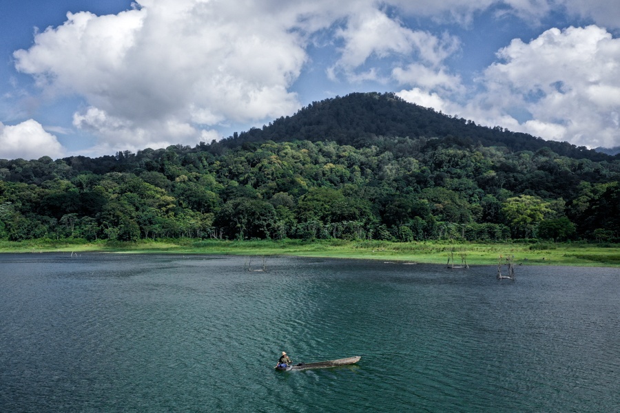 Lake Tamblingan